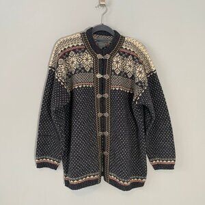 Vintage Squaw Valley 100% wool fair isle irish nordic snowflake cardigan sweater